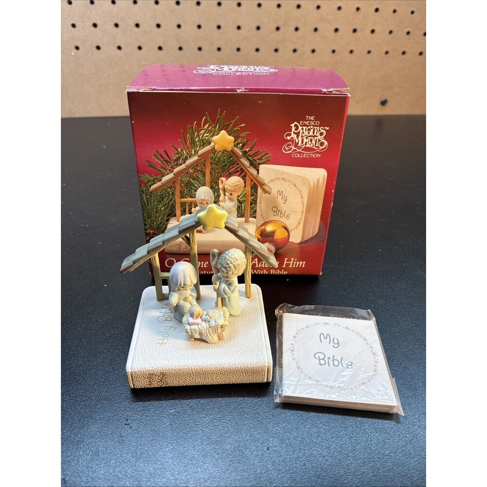 Precious Moments Collection Nativity Set w/Bible O Come Let Us Adore Him